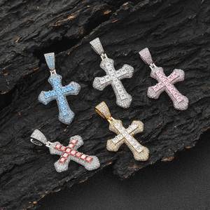 Colgante Hip Hop de Cruz con Gemas Arcoíris, Chapado en Oro Personalizado, Engaste de Puntas, Plata 925, Moissanita, Cadena Bling Iced Out para Conciertos - Product Image 5