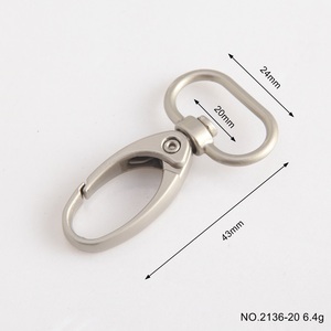 <span class=keywords><strong>Gros</strong></span> Clip En Métal <span class=keywords><strong>Chien</strong></span> Laisse de Lanière de Mousqueton Pivotant - Product Image 2