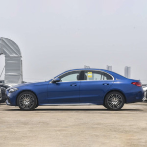 Nuova <span class=keywords><strong>Mercedes</strong></span>-<span class=keywords><strong>Benz</strong></span> C260 Sport Hybrid 2024 - Auto di Lusso di Medie <span class=keywords><strong>Dimensioni</strong></span> con Cinque Posti in Pelle R18 - Product Image 2