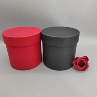 Boîtes cadeaux rondes en carton recyclé noir et rouge avec couvercle, poignée et ruban, emballage d'affichage imprimé quadricolore pour fleurs