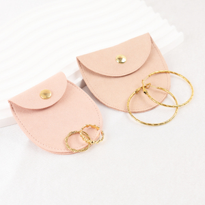 עגול לוגו מותאם אישית מושחט מתכת עגילים גדולים שרשרת שרשרת נסיעות כיס עור pu שקית מיקרופייבר - Product Image 1