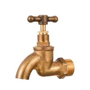 Robinet d'extérieur <span class=keywords><strong>de</strong></span> <span class=keywords><strong>type</strong></span> PEX <span class=keywords><strong>de</strong></span> 1/2 pouce Robinet en laiton grincé Robinet d'eau en laiton - Product Image 5