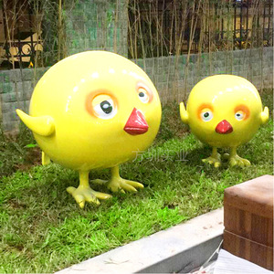 Escultura de Gallina de Fibra de Vidrio para Decoración de Jardín Exterior, Adorno de Césped con Forma de Animal y Acabado Brillante - Product Image 1
