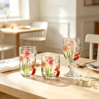 Verres à boire en verre sans plomb, verres à vin créatifs peints à la main, design floral vintage en relief