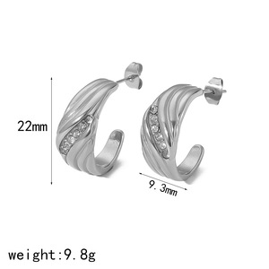 C Shaped Diamond Encrusted Stainless Steel Stud Earrings For Women <b>Titanium</b> Steel With Zircon Inlay Everyday Wear - Product Image 4