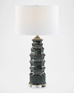 Lampe de table en verre élégante au design moderne, idéale pour le salon ou la chambre à coucher - Product Image 2