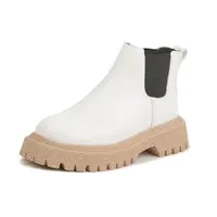 Fabrik Großhandel Frauen Winters tiefel Round Toe White Damenschuhe Thick Heel Platform Stiefel für Damen