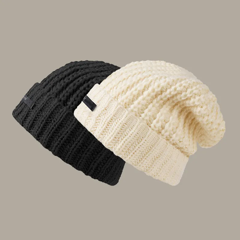Cappelli invernali oversize Unisex personalizzati con etichetta tessuta Logo Slouch Knit Beanie Hat/ Custom Slouchy Beanie