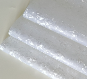 Film décoratif en PVC à grain de bois de saule pour la lamination des surfaces de meubles - Product Image 1