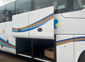 Autobús Usado Modelo 2019, 50 Asientos, Motor Yuchai, Amortiguador de Aire, Motor Trasero, Tracción Trasera, Bajo Consumo de Combustible - Product Image 4