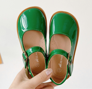 Chaussures habillées pour bébé de haute qualité en cuir vert avec fermeture auto-agrippante pour mariage, fête et cérémonie - Product Image 2