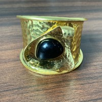 Brazalete de Aleación de Metal Dorado de Moda con Piedras Coloridas, Geométrico e Irregular, Joyería para Mujer