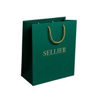 Sacs d'emballage en carton ondulé de luxe en gros pour chaussures et vêtements, avec logo personnalisé imprimé, matériaux recyclés, taille personnalisée, ruban à poignée longue