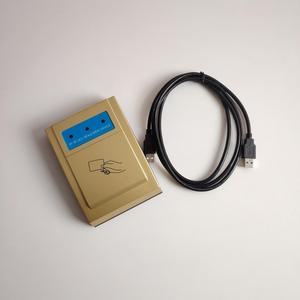 Lector de Tarjetas RFID USB de Escritorio de 13.56mhz con Interfaz USB 2.0 para Sistemas de Control de Acceso Biométrico con Tarjetas Inteligentes ID/IC - Product Image 3