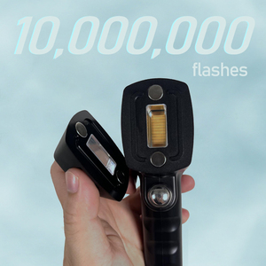 เครื่องกำจัดขนด้วยเลเซอร์ไดโอด 808 นาโนเมตรแบบตั้งโต๊ะ หลายขนาดจุดเลเซอร์ ระบบแช่เย็นไร้ความเจ็บปวด ลดขนบนใบหน้าและร่างกาย อุปกรณ์เสริมความงาม - Product Image 3