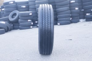 Pneus de camion LCH T-REX 215/75R17.5 235/75R17.5 265/70R19.5 225/70R19.5 245/70R19.5 Pneus radiaux sans chambre à air entièrement en acier pour camions et bus - Product Image 6