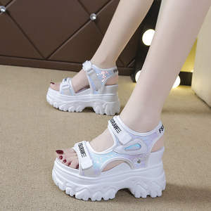 Sandalias de tacón alto para mujer, estilo nuevo, al por mayor, sandalias antideslizantes y que aumentan la altura, a la moda. - Product Image 2