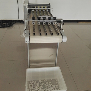 Máquina para hacer bolas de algodón Jiale JLMQ-5 de 0.1 a 1 gramo, automática y de alta velocidad para bolas de algodón - Product Image 3