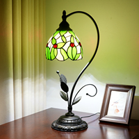 Nouvelle lampe de table en verre teinté style pastoral feuille verte pour salon, chambre, restaurant, salon de thé, éclairage décoratif