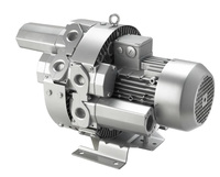 Souffleur annulaire régénératif à canal latéral 5HP 3.3kW 3.8kW Triphasé 380V Pompe à vide pour le transport pneumatique