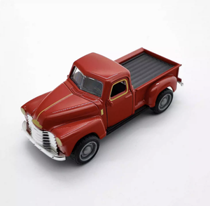 Modellino Auto Vintage Pickup in Lega Scala 1:32 Piccolo Pickup Rosso per Consegne in Confezione - Product Image 1