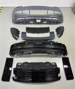 Kit <span class=keywords><strong>de</strong></span> carrocería para Range Rover Vogue 2023 + Upgrade SV Look (negro y plateado) - Product Image 2