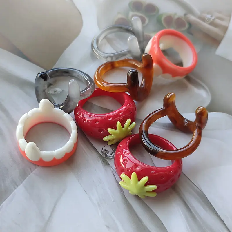 Juhu Zoete Aardbei Roze Fruit Acryl Ring Handgeschilderde Kleur U-Vormige Tand Vorm Hars Ring Meisje Creatieve sieraden