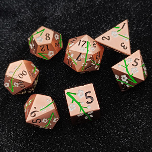 2025 nouveau Design 7 pièces ensemble belle fleur dés élégant Floral métal dés ensemble multi-faces pour RPG et <span class=keywords><strong>jeux</strong></span> <span class=keywords><strong>de</strong></span> <span class=keywords><strong>société</strong></span> - Product Image 3