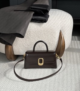 Bolso de Mano Minimalista de Cuero Genuino Rígido, Bolso de Noche Inspirado en Diseñadores para Bodas, Fiestas, Trabajo Diario - Product Image 2