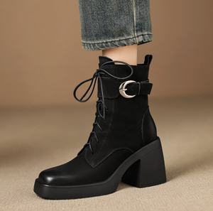 Botas Cortas de Piel de Oveja Personalizadas, Botas de Moda con Punta en Pico, Botas de Mujer de Alta Gama - Product Image 6