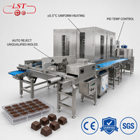 Chaîne de production automatique de chocolat robuste en acier inoxydable 304 avec chauffe-moule et déposeur monodose