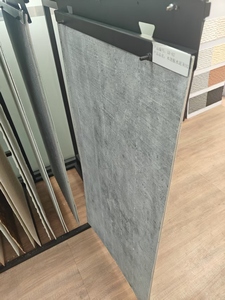 Carrelage en porcelaine flexible à texture béton moulé bois, gris <span class=keywords><strong>ciment</strong></span>, pierre souple pour façade architecturale - Product Image 3