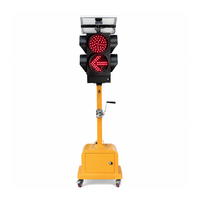 Feu de signalisation solaire mobile 200 mm, deux lumières, trois couleurs, visibilité 200 m pour les zones de sécurité des campus