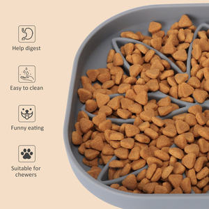 Tazón de silicona para perros con logotipo personalizado ecológico al por mayor, alimentador portátil duradero no tóxico para perros, base de succión con alfombrilla para lamer con diseño floral - Product Image 4