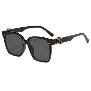 Nuevas Gafas de Sol Cuadradas de Tres Colores Marca G, Protección UV400, Unisex, Moda Europea y Americana, Estilo Popular en <span class=keywords><strong>Instagram</strong></span> - Product Image 1