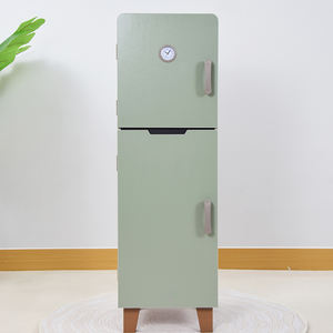 Réfrigérateur en bois pour enfants avec horloge intégrée - Réfrigérateur-congélateur Montessori de qualité supérieure à double porte pour jeu d'imitation - Product Image 1