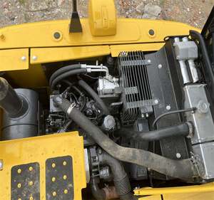 Excavatrice sur chenilles Komatsu PC120-8 d'occasion, 12 tonnes, hydraulique, Japon, modèle original PC120, compatible avec PC130, 135, 160, 200, 210, 220, 240 - Product Image 4