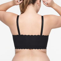 Soutiens-gorge sans fil en soie glacée à bords ondulés et col en V, sans coutures, grandes tailles, avec bretelles réglables, pour femmes (ODM/OEM)