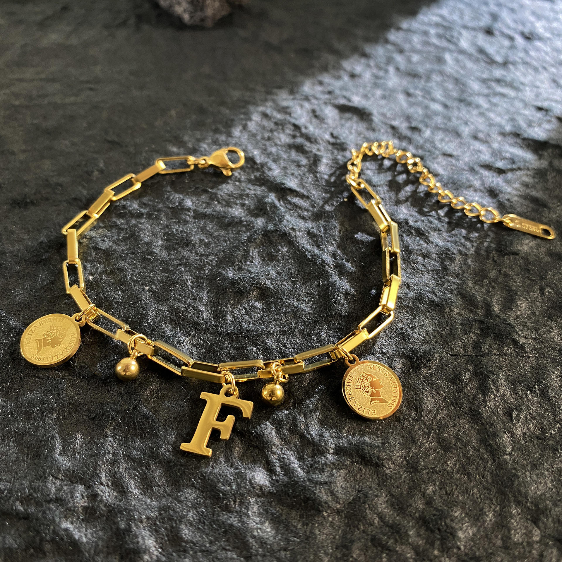 โกลด์+เอฟ