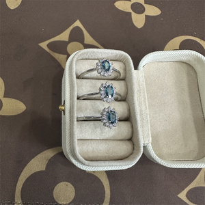 Bagues en argent ajustables avec cristaux <span class=keywords><strong>de</strong></span> pierres précieuses, pierres <span class=keywords><strong>de</strong></span> guérison, pierres <span class=keywords><strong>de</strong></span> <span class=keywords><strong>lune</strong></span> bleues naturelles rondes, en vente - Product Image 5