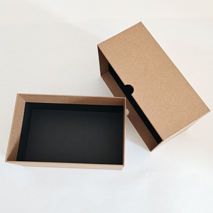 Handmade tùy chỉnh in Hộp Quà Tặng ngăn kéo cho các mối quan hệ khăn thắt lưng vớ đồ lót cứng nhắc bao bì màu đen bóng Cán dập nổi - Product Image 6