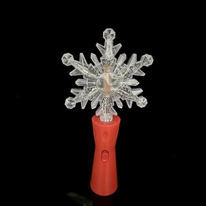 Bâton lumineux à LED pour arbre de Noël, baguette magique rotative, flocon de neige, papillon, étoile tournante - Product Image 6