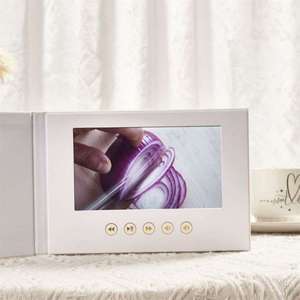 Cartes de vœux numériques vidéo en papier avec couverture rigide IPS 5''/7'', certifiées CE, faites à la main, de haute qualité, pour mariages et anniversaires, 2024 - Product Image 1