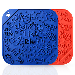 Eco-Friendly Non-slip Pet Silicone Slow Feeder Food Mat for Pet Christmas Silicone Licking Mat - Product Image 3