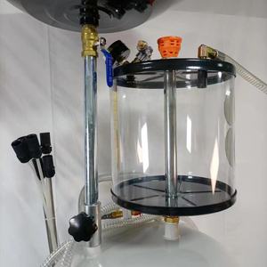Extracteur d'<span class=keywords><strong>huile</strong></span> usagée pneumatique Machine d'aspiration d'<span class=keywords><strong>huile</strong></span> Capacité du réservoir 70L Machine de collecte d'<span class=keywords><strong>huile</strong></span> pour voitures - Product Image 2