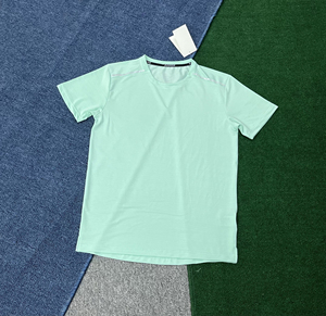 T-shirt da corsa da uomo a righe azzurre, traspirante, ad asciugatura rapida, con strisce riflettenti, <span class=keywords><strong>top</strong></span> sportivo casual per allenamento - Product Image 3