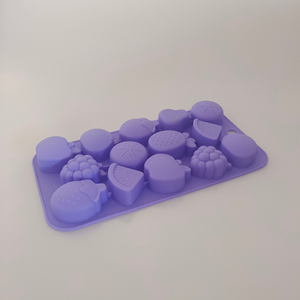 Outil créatif pour glaçons en silicone en forme de fruits - Moule à crème glacée réutilisable, écologique, durable et de qualité alimentaire - Product Image 2