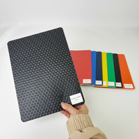 Panneau alvéolaire en PP de 5 mm, surface à bulles, 1220*2440 mm, couleur personnalisée, structure de coque de protection pour valise de transport aérien