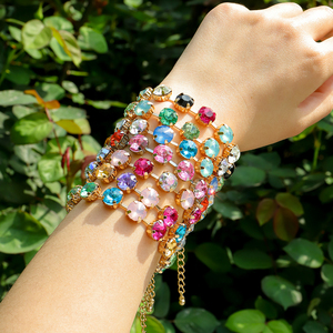 Elegante Pulsera de Cristal Colorido con Brillantes de Imitación Joyería Dorada Destellante Pulseras Ajustables Cadena de Mano para Rave y Graduación para Mujeres - Product Image 3