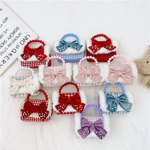 Kinder kleine quadratische Mode Perle Handtasche Herbst Winter Neujahr Festival Mädchen Bogen Stoff Umhängetasche mit Knopf verschluss - Product Image 4